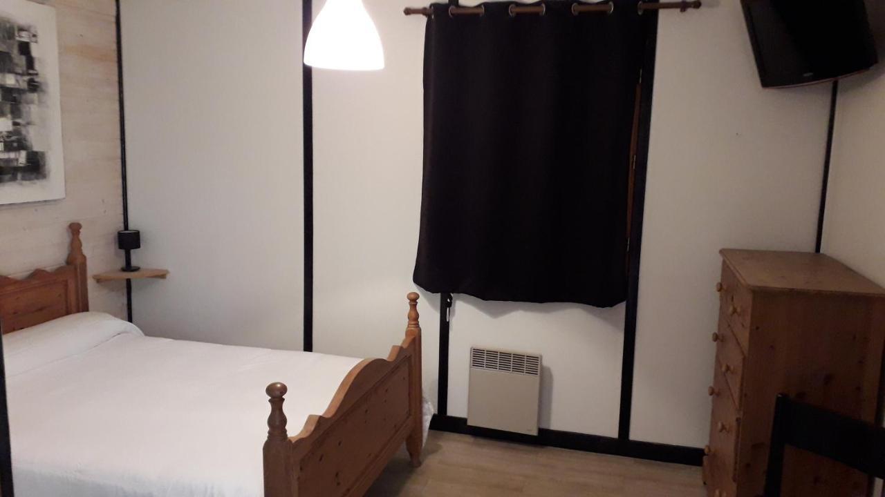 Le Luzerta Hotel Lauzerte Esterno foto